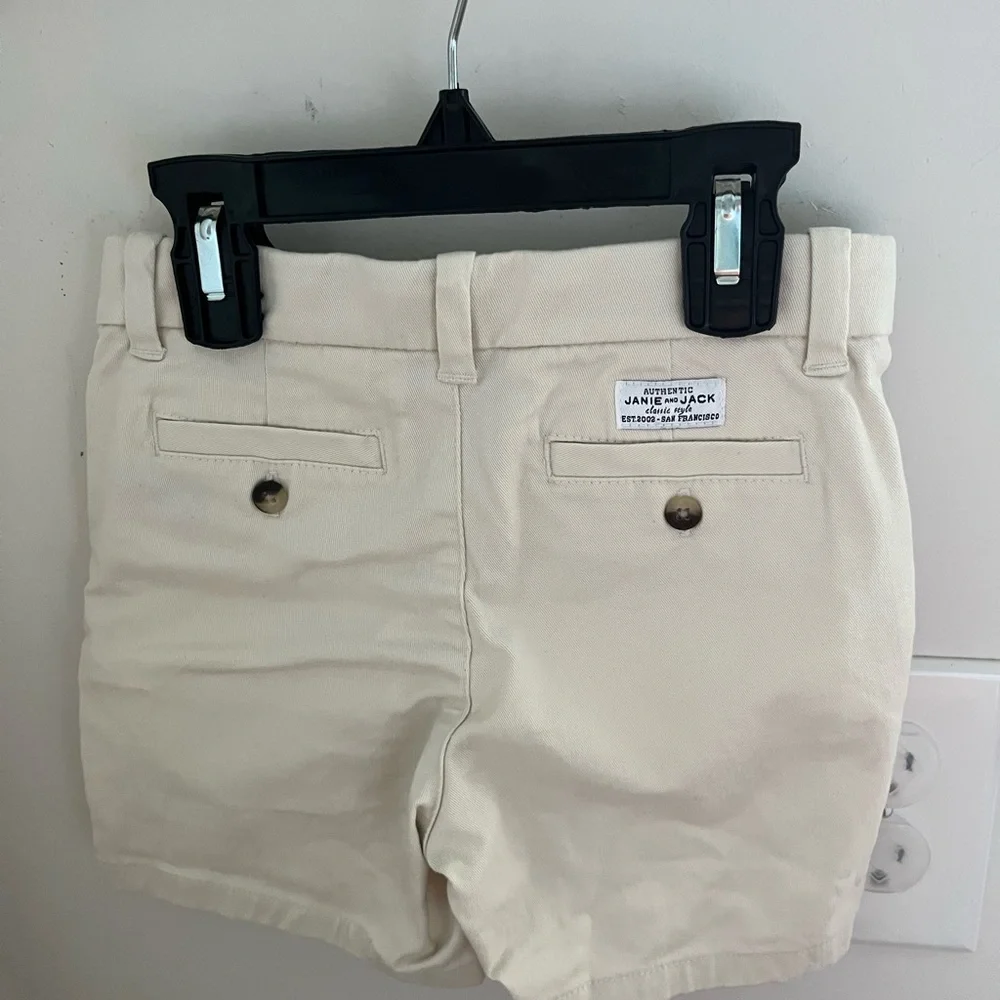 Janie and Jack Cream Women's Bermudas